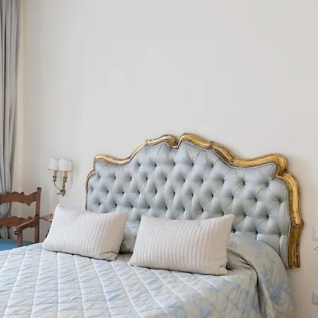 Republic Luxury Domus Roma